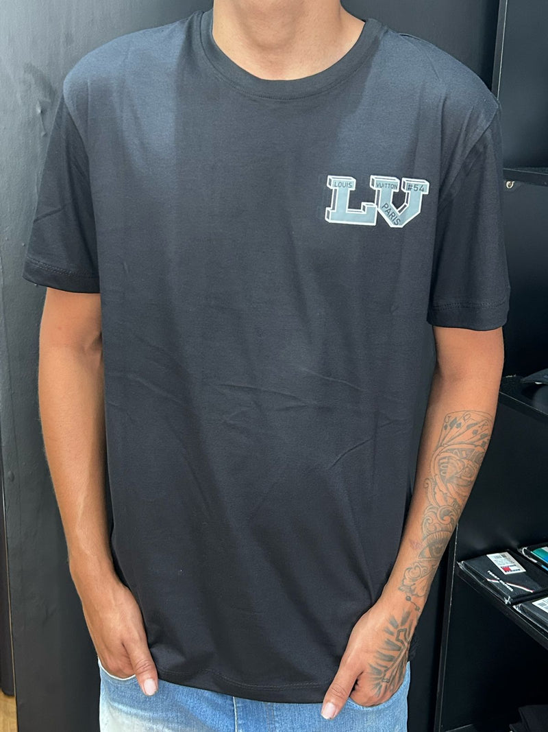 Camiseta Louis Vuitton - Preta