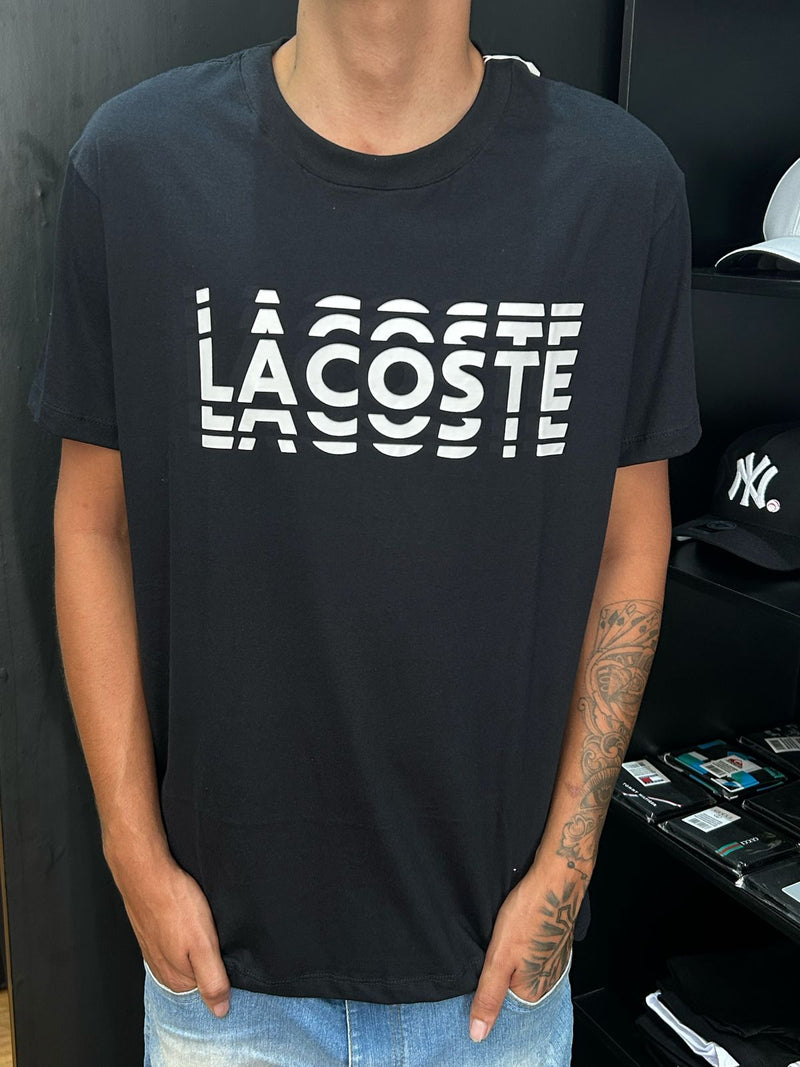 Camiseta Lacoste - Preta